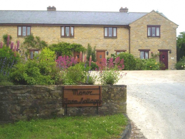 Manor Farm Cottage, , Image 4
