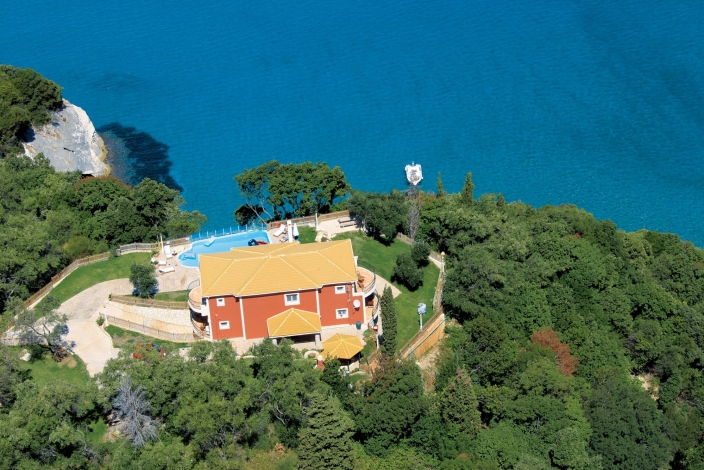 Beach House, Corfu, St Nicholas Stunning 360 degree views, Image 2