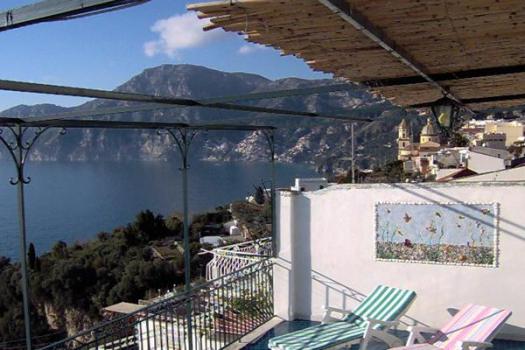 2 Bedroom Holiday Lettings Amalfi Italy. Holiday in Amalfi Coast