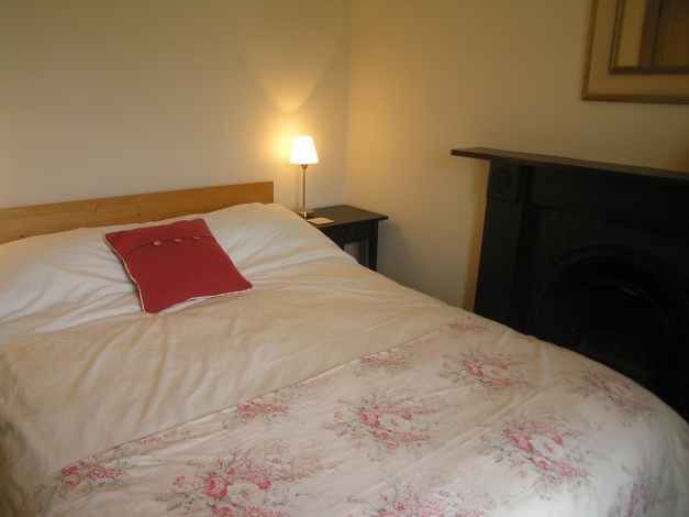 The Front Wing , double bedroom - bed linen provided, Image 11