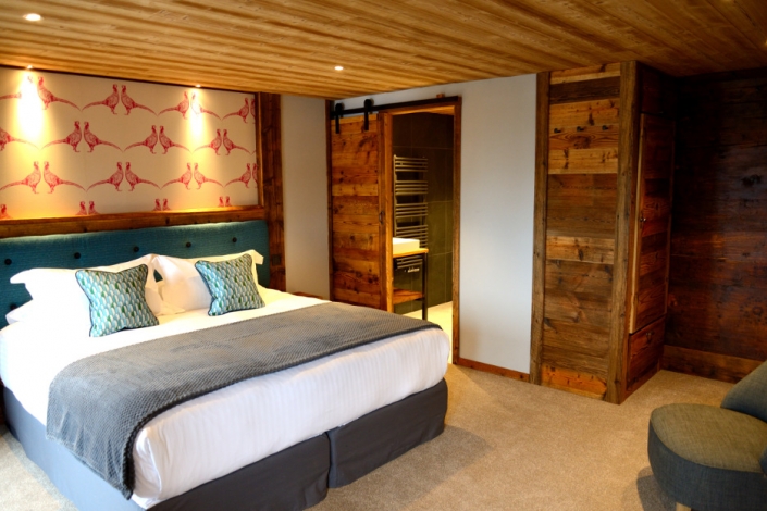 Luxury Ski Chalet, Chalet Cannelle Feather Bedroom, Image 12