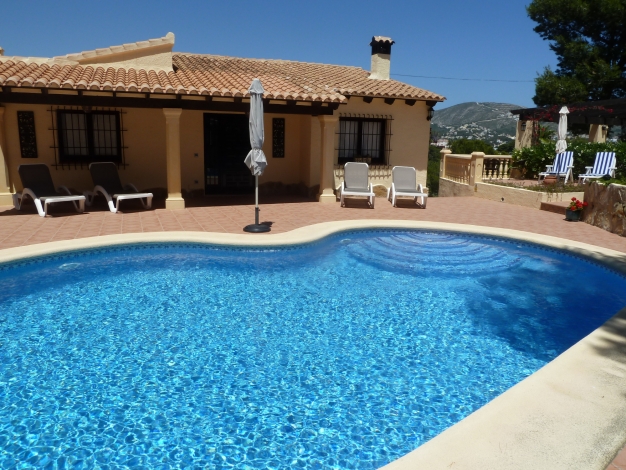 Villa in Moraira, Relax by your private pool, Image 3