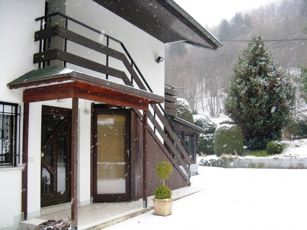 Family Holiday Home, Beautiful winters, Image 17