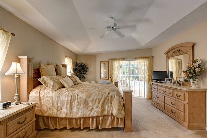 Gulf Coast Villa, Master bedroom, Image 14