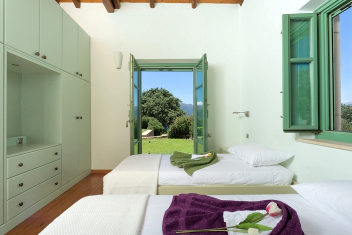 Mani house, The pistachio bedroom, Image 16